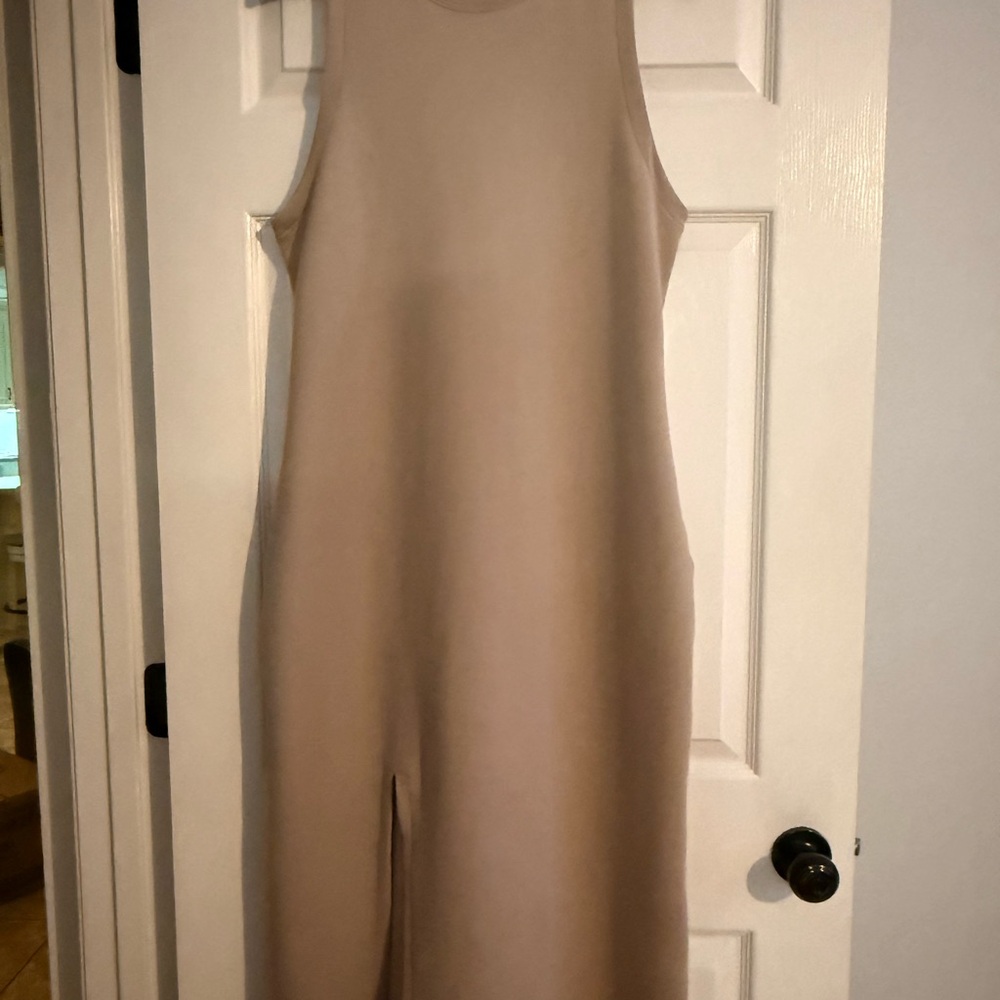 Abercrombie YPB neoKNIT Unlined Midi Dress